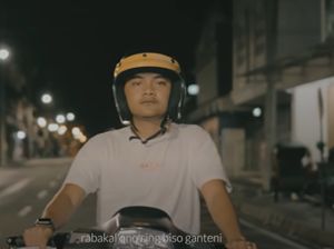 Lirik Lagu Dadi Siji Miqbal GA dengan Chord dan Artinya