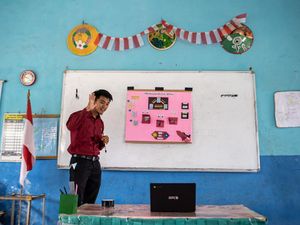 Dampak Bencana Kabut Asap, Pelajar di Palembang Terpaksa Belajar Daring