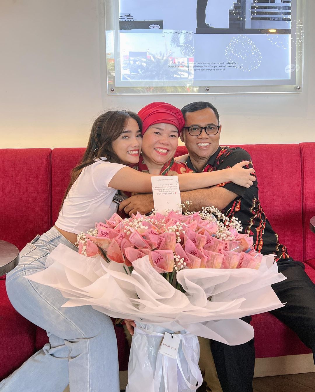 Fuji dalam media sosial miliknya.