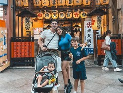 Vincent Verhaag Bangga El Barack Cekatan Urus Jessica Iskandar yang Sakit