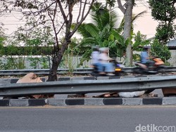 Pikap Terguling Picu Kecelakaan Beruntun di Ring Road Bantul, 1 Orang Tewas