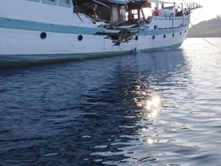 Polisi Selidiki Penyebab Tabrakan 2 Kapal di Perairan Sangiang