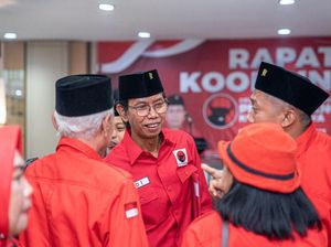 Caleg PDIP Surabaya Perkokoh Gerakan Berbasis Kampung Menangkan Ganjar Caleg PDIP Surabaya Perkokoh Gerakan Berbasis Kampung Menangkan Ganjar