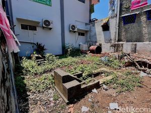 Saat Warga Bandung Bersahabat dengan Makam Saat Warga Bandung Bersahabat dengan Makam