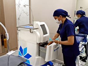 Melihat Klinik Kecantikan dengan Teknologi Modern