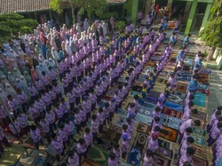 Shalat Idul Adha di Hari Jumat, Ulama: Tetap Wajib Jumatan!