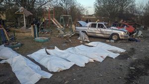 Ngeri! 51 Pelayat Tewas Dirudal Rusia