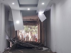 Plafon di Balai Kota Bogor Tiba-tiba Ambruk