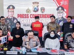 Ronald Tannur dan Dini Sempat Minum Minuman Keras di Room 7 Blackhole KTV