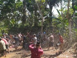 Serunya Perang Cendol Dawet, Tradisi Minta Hujan di Temanggung