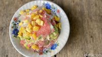 Slurpp! Segarnya Es Teler dan Es Oyen Legendaris di Kemayoran Sejak 1960