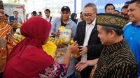 Giliran Warga Semarang yang Dapat Traktiran Bapok dari Zulhas
