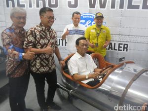 Kunjungi Kustomfest 2023, Sultan Singgung Aturan Modifikasi Kendaraan Kunjungi Kustomfest 2023, Sultan Singgung Aturan Modifikasi Kendaraan