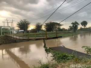 Jembatan Titi Bambu Medan Putus, Dinas SDABMBK: Besi Penyangga Dicuri Jembatan Titi Bambu Medan Putus, Dinas SDABMBK: Besi Penyangga Dicuri
