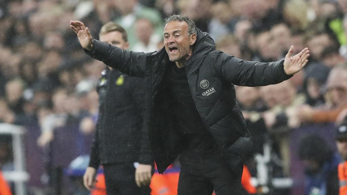 Luis Enrique dituding meremehkan Newcastle United (Foto: AP/Scott Heppell)