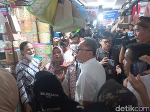 Zulhas Ingin Pedagang Pasar Tradisional Kuasai Ilmu Jualan Online