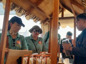 Ada Kemeriahan Pameran UMKM di Ajang Tour of Kemala Banyuwangi