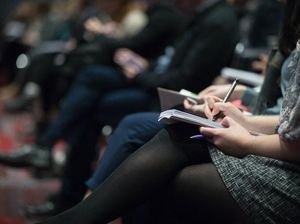 Diklat Adalah: Arti, Fungsi, Jenis, dan Tujuannya bagi Pegawai Diklat Adalah: Arti, Fungsi, Jenis, dan Tujuannya bagi Pegawai