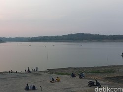 Air di Waduk Setupatok Menyusut Sampai 75 Persen, Tersisa 3,3 Juta Meter Kubik