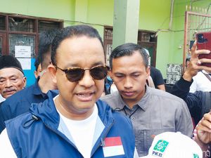 Anies ke Warga KBB: Kalau Ada Capres Lain Datang, Jangan Diganggu