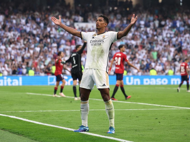 Soccer Football - LaLiga - Real Madrid v Osasuna - Santiago Bernabeu, Madrid, Spain - October 7, 2023 Real Madrid's Jude Bellingham celebrates scoring their second goal REUTERS/Isabel Infantes