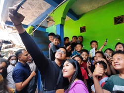 Kaesang Datangi Wilayah yang Disebut Basis Pemilih PSI di Bandung