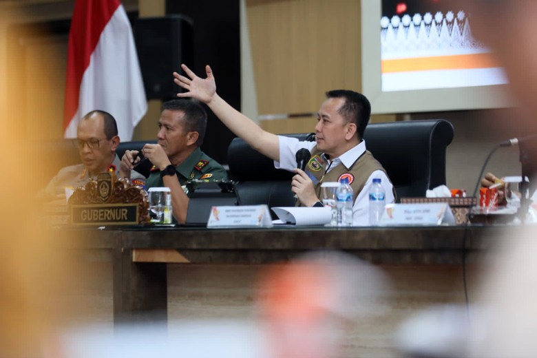 Hari Ke-10 Pemadaman Kebakaran Lahan Gambut di Riau