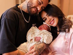 Pacarnya Baru Melahirkan, Neymar Kembali Diterpa Isu Selingkuh Pacarnya Baru Melahirkan, Neymar Kembali Diterpa Isu Selingkuh