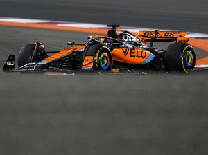 Pebalap F1 Nggak Kuat Balapan di Qatar: Seperti Sauna-Banyak yang Mau Pingsan Pebalap F1 Nggak Kuat Balapan di Qatar: Seperti Sauna-Banyak yang Mau Pingsan