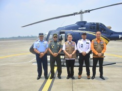 Pj Gubernur Sumsel Tinjau Lokasi Karhutla Lewat Udara