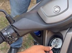 Aksi Tukang Kunci di Lombok Bikin Pebalap Moto2 Terkagum-kagum