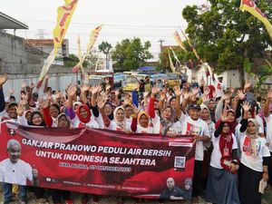 Aksi Sosial Sahabat Ganjar: Edukasi Stunting hingga Bantu Warga Kekeringan