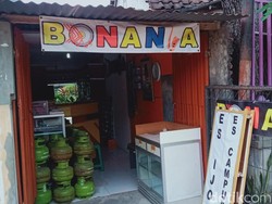 Toko Kaset Bonanza Klaten Masih Bertahan, Pembelinya Justru Anak Muda