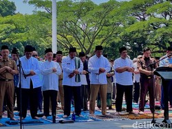 ASN Pemkot Bandung Salat Istisqa Harap Kemarau Cepat Berakhir