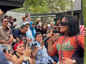 Atiek CB yang Selalu Ada di Hati Penggemar Setia