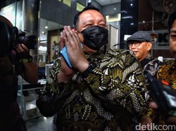 Intip Garasi Dirjen Kementan Muhammad Hatta yang Jadi Tersangka KPK