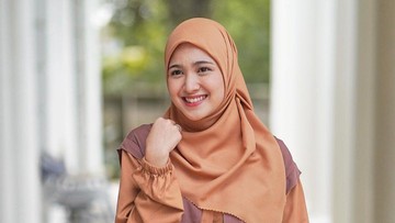 Cut Syifa Makin Mantap Berhijrah, Didukung Lingkungan Positif