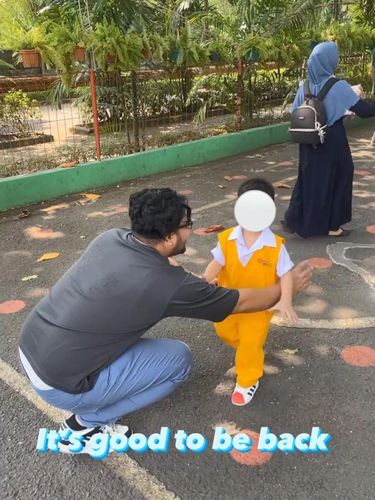 Detik-detik Ammar Zoni Lepas Rindu ke Anak Usai Bebas