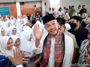 Ganjar Motivasi Santri di Ciamis: Ingatkan Soal AI