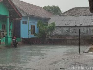 Prakiraan Cuaca Bandung, Senin 23 Oktober 2023: Hujan Ringan