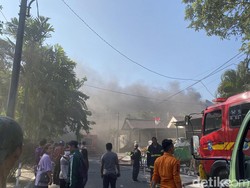Musim Kemarau dan Suhu Tinggi, BPBD Sebut Surabaya Darurat Kebakaran