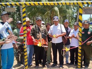 Jembatan Penghubung Pantai Poncomoyo Banyuwangi Diresmikan