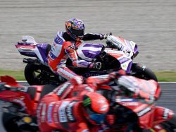 Hasil Kualifikasi MotoGP Valencia 2023: Bagnaia Ke-2, Martin Ke-6