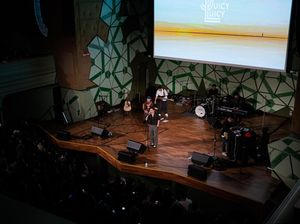 Juicy Luicy Bikin Melbourne Galau di Panggung Perdana