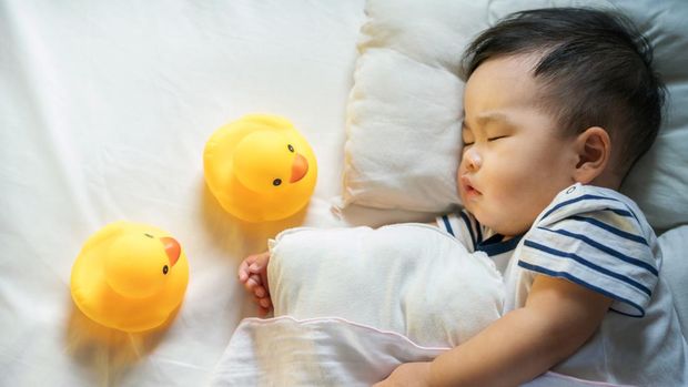 Kenali Sleep Training pada Bayi dan Cara Menerapkannya, Bikin Bunda & Bayi Bahagia