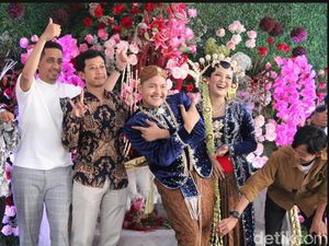 Sah! Komika Nopek Novianto Nikahi Yulia Lorena di Blora Sah! Komika Nopek Novianto Nikahi Yulia Lorena di Blora