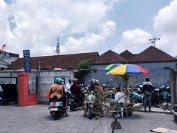 RSUP Prof Ngoerah Minta Maaf soal Tempat Parkir Minim Rambu-Sering Antre