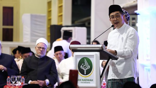 Momen Arsjad Rasjid Ajak Teladani Sifat Mulia Nabi Muhammad SAW