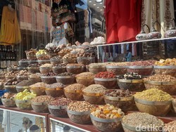 Berburu Saffron-Naik Perahu Kayu di Pasar Tradisional Dubai