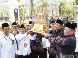 Lamongan Kembali Juara Umum MTQ XXX Jatim, Pemkab Siapkan 9 Tiket Umrah